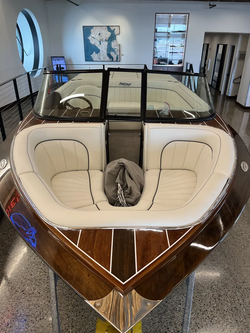 Slide: The Image of Stancraft Belle 2016 - 10