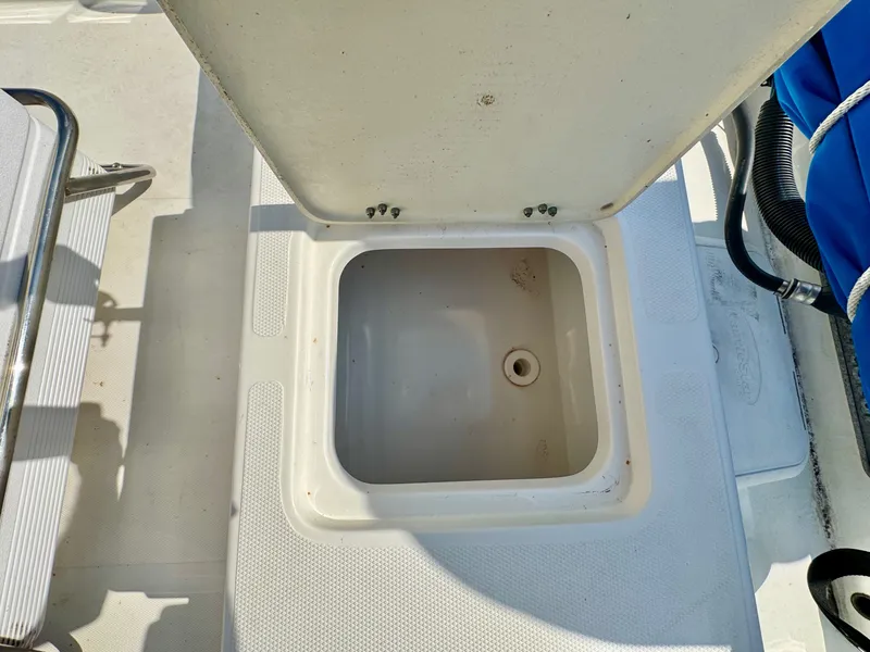 Slide: The Image of NauticStar 1910 Bay 2017 - 17