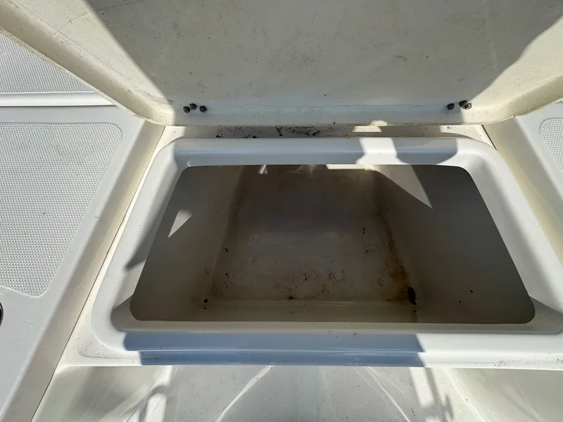 Slide: The Image of NauticStar 1910 Bay 2017 - 18