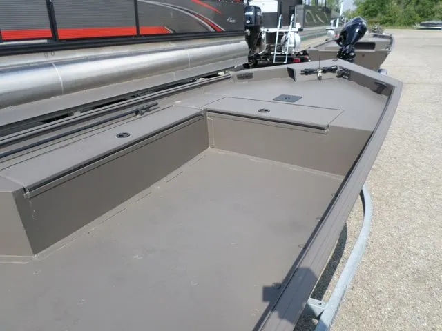 Slide: The Image of Alweld 1648VV Marsh 2025 - 3