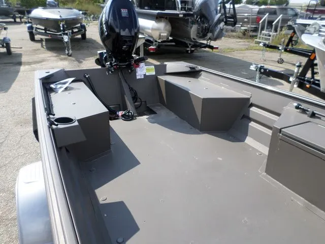 Slide: The Image of Alweld 1648VV Marsh 2025 - 4