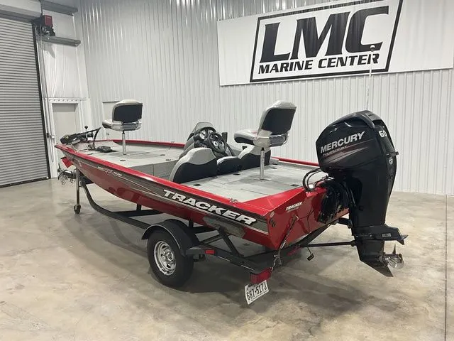 Slide: The Image of Tracker Pro Team 175 2017 - 10