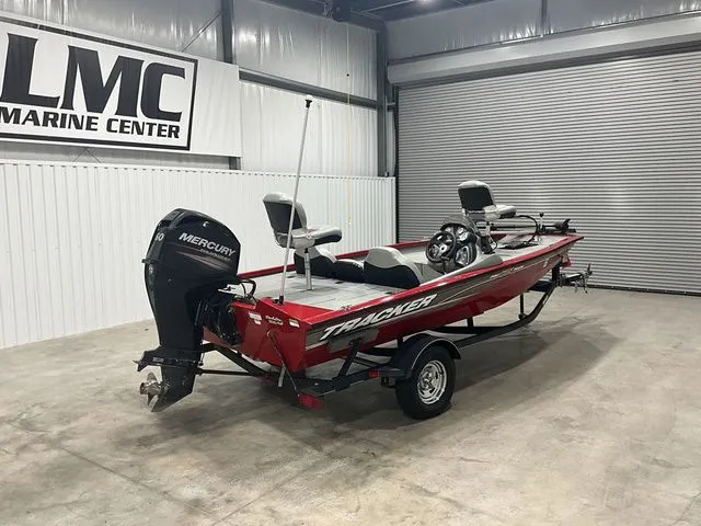 Slide: The Image of Tracker Pro Team 175 2017 - 11