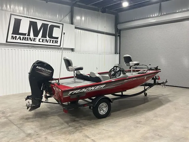 Slide: The Image of Tracker Pro Team 175 2017 - 12