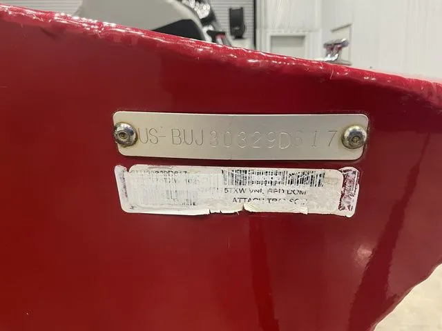 Slide: The Image of Tracker Pro Team 175 2017 - 16