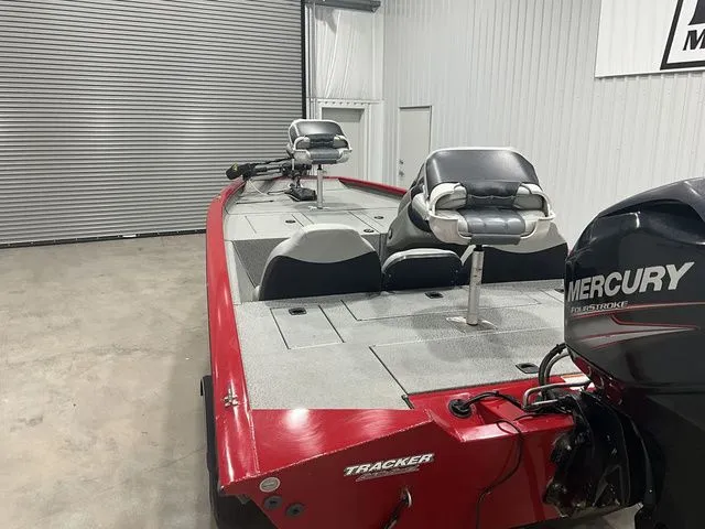 Slide: The Image of Tracker Pro Team 175 2017 - 7