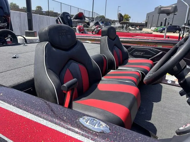 Slide: The Image of Skeeter ZX225 2020 - 6