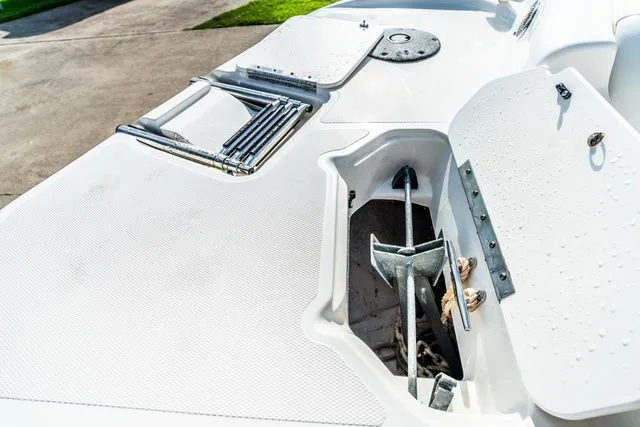 Slide: The Image of Hurricane SS201 2013 - 8