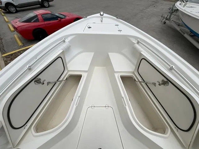 Slide: The Image of Mako 214 2015 - 6