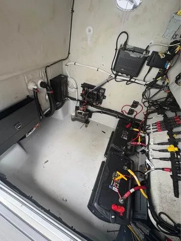 Slide: The Image of Crevalle 26 HCO 2020 - 7