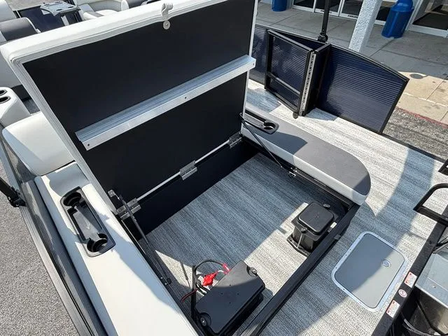 Slide: The Image of Bennington 22 SSB / YAMAHA VF150 2026 - 27