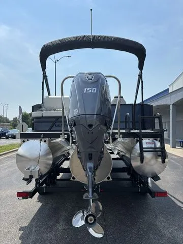 Slide: The Image of Bennington 22 SSB / YAMAHA VF150 2026 - 6