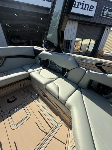 Slide: The Image of Centurion Nv233 2026 - 10