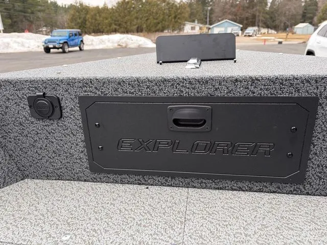 Slide: The Image of Lund 1800 Explorer Sport 2026 - 34