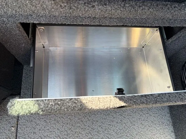 Slide: The Image of Lund 1775 Impact XS Sport 2025 - 10