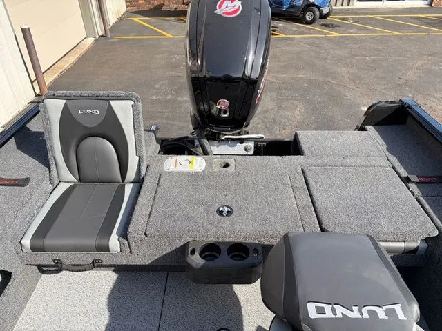 Slide: The Image of Lund 1775 Impact XS Sport 2025 - 17