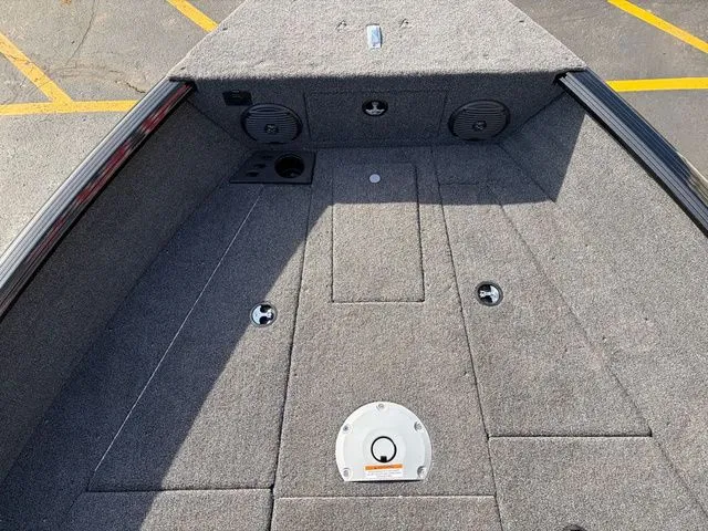 Slide: The Image of Lund 1775 Impact XS Sport 2025 - 24