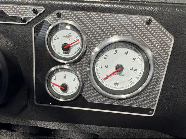 Slide: The Image of Lund Impact XS 1875 Sport 2025 - 19