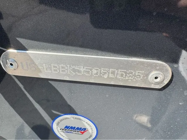 Slide: The Image of Lund Impact XS 1875 Sport 2025 - 22