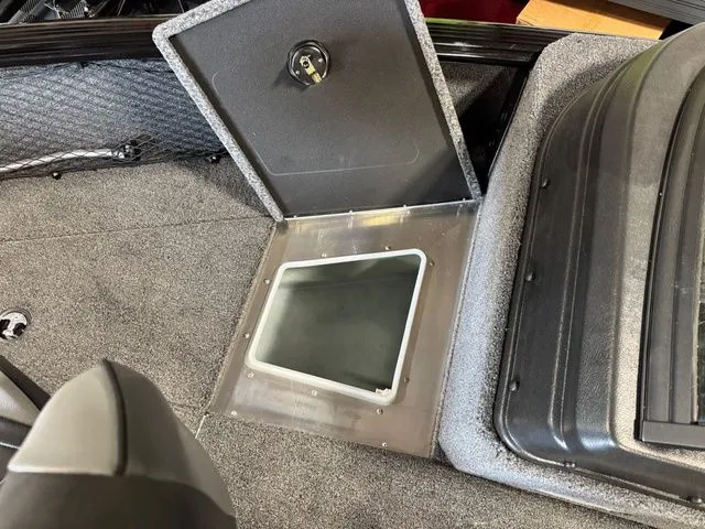 Slide: The Image of Lund Impact XS 1875 Sport 2025 - 9