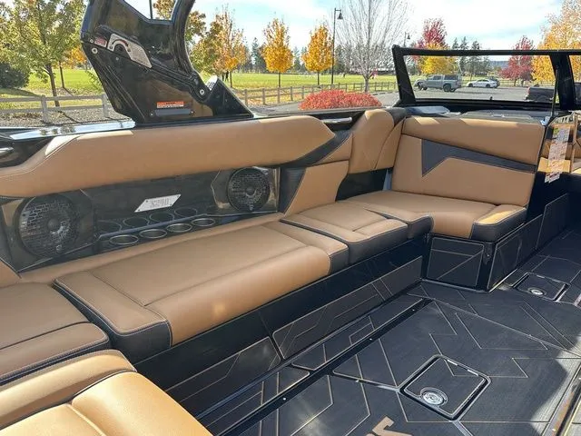 Slide: The Image of Supreme S240 2026 - 22