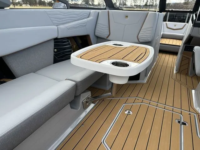 Slide: The Image of Nautique Super Air Nautique G25 2026 - 23