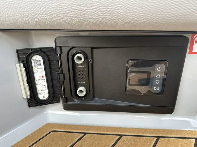 Slide: The Image of Nautique Super Air Nautique G25 2026 - 26