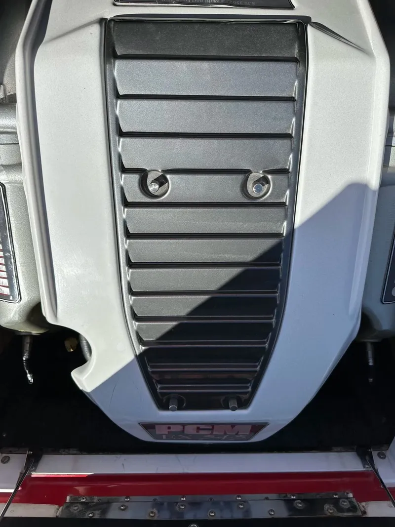 Slide: The Image of Tigé 22Ve 2011 - 29