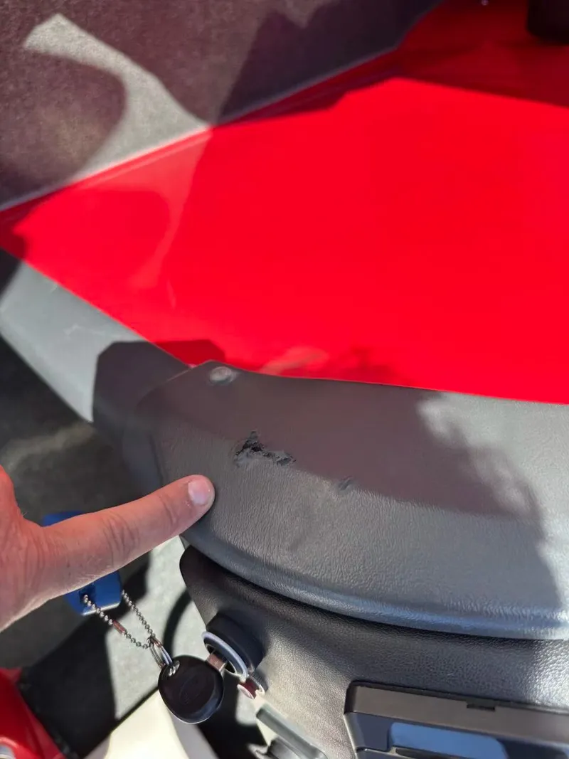 Slide: The Image of Tigé 22Ve 2011 - 35