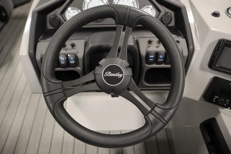 Slide: The Image of Steering wheel of 2026 Bentley Pontoons LEGACY 223 NAVIGATOR TRI-TOON boat. - 20
