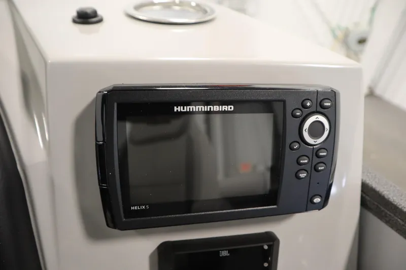 Slide: The Image of Humminbird Helix 5 fish finder on 2026 Bentley Pontoons Legacy 223 Navigator Tri-Toon. - 24
