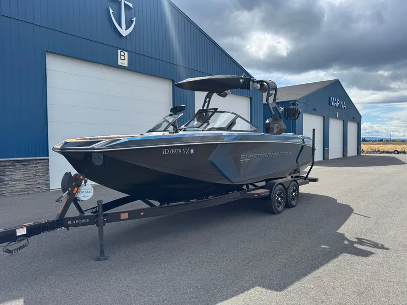 Slide: The Image of Nautique G25 2019 - 5