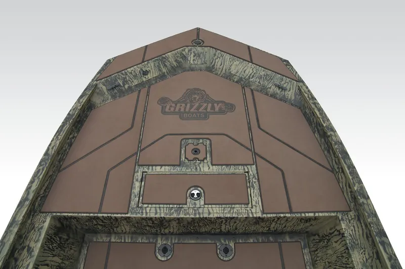 Slide: The Image of Tracker Grizzly 1860 CC 2026 - 22