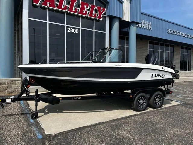 Slide: The Image of Lund 189 Tyee GL Sport 2026 - 5