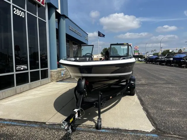 Slide: The Image of Lund 189 Tyee GL Sport 2026 - 8