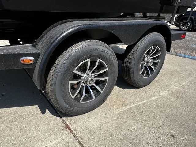 Slide: The Image of Lund 189 Tyee GL Sport 2026 - 13