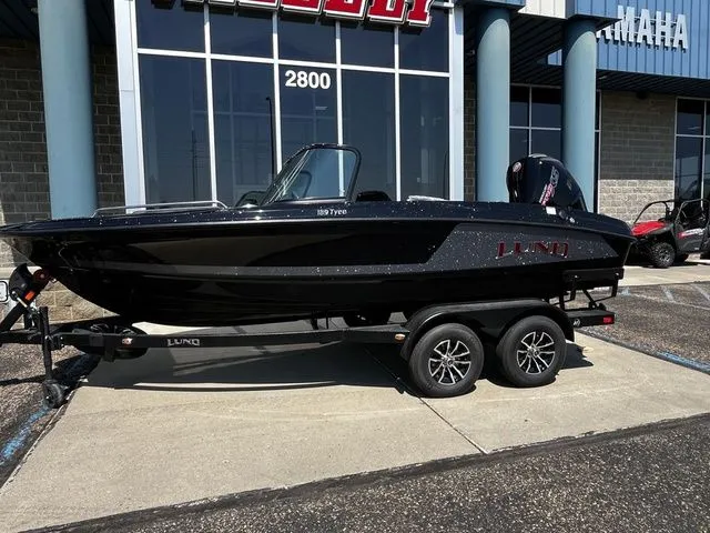 Slide: The Image of Lund 189 Tyee GL Sport 2026 - 3