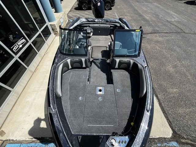 Slide: The Image of Lund 189 Tyee GL Sport 2026 - 31