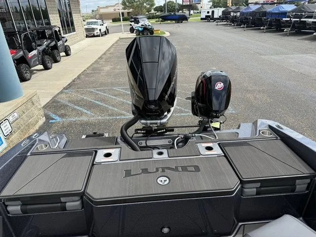 Slide: The Image of Lund 202 PRO-V GL Sport 2026 - 12