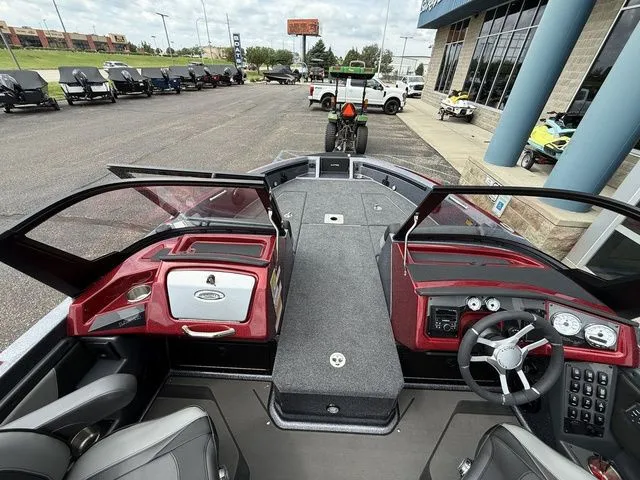 Slide: The Image of Lund 202 PRO-V GL Sport 2026 - 28