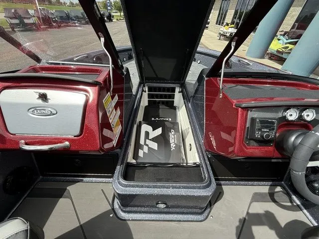 Slide: The Image of Lund 202 PRO-V GL Sport 2026 - 31