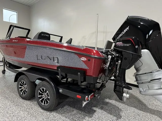 Slide: The Image of Lund 202 PRO-V GL Sport 2026 - 47