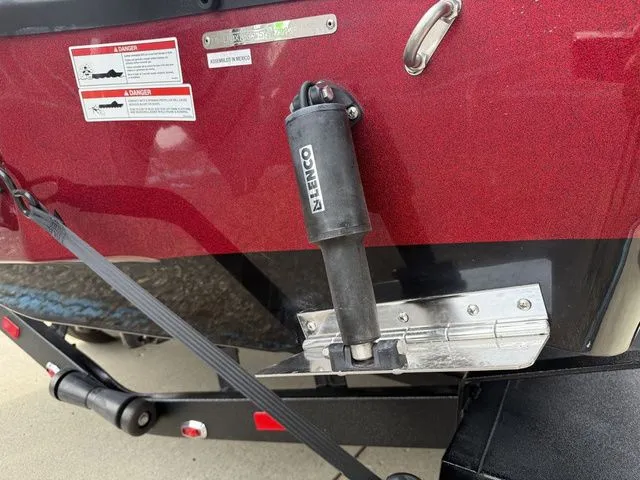 Slide: The Image of Lund 202 PRO-V GL Sport 2026 - 6