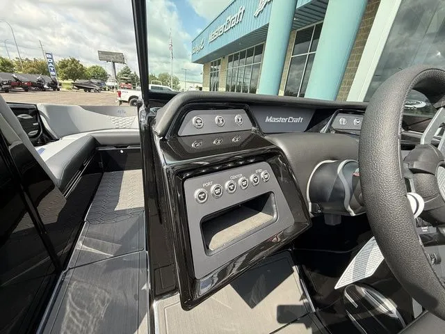 Slide: The Image of MasterCraft NXT23 2026 - 14