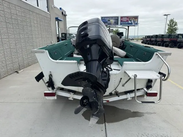 Slide: The Image of Starcraft Super Fisherman 176 DC 2000 - 4