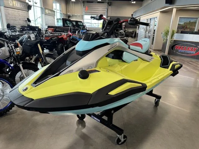 Slide: The Image of Yamaha JetBlaster PRO 2-Up 2025 - 4