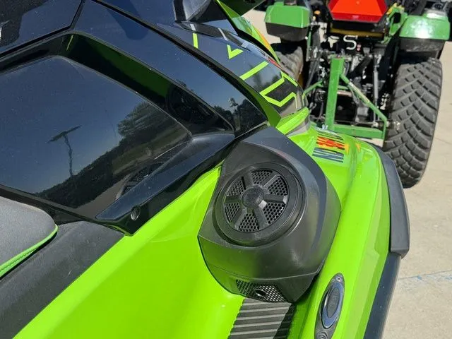 Slide: The Image of Yamaha VX Cruiser HO 2021 - 10