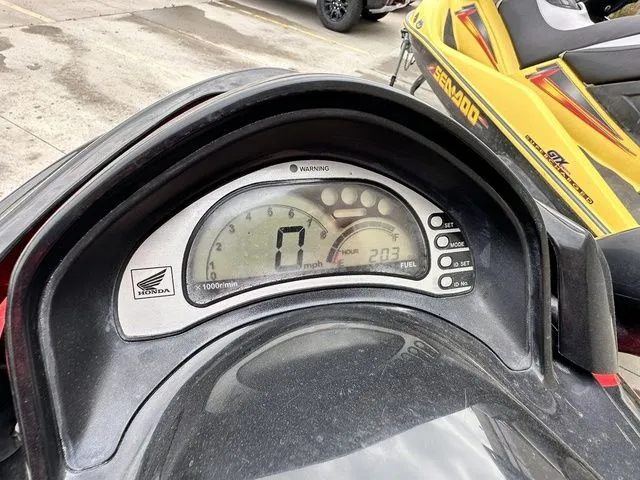 Slide: The Image of Honda Aquatrax F-12X 2003 - 9