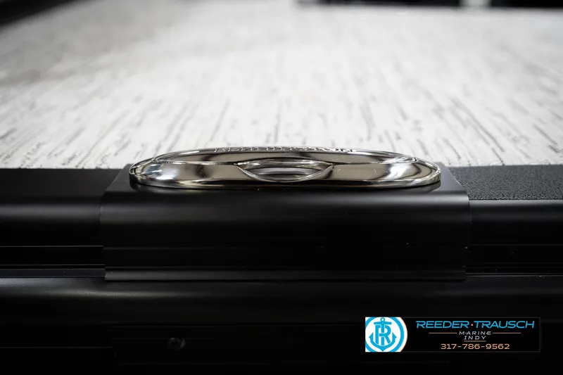 Slide: The Image of 2026 Bennington 22 MSB boat detail with Reeder Trausch Marine logo. - 52