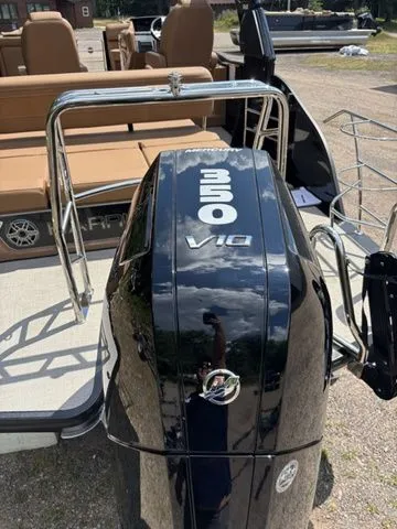 Slide: The Image of Harris Grand Mariner 250 SLDH 2026 - 9